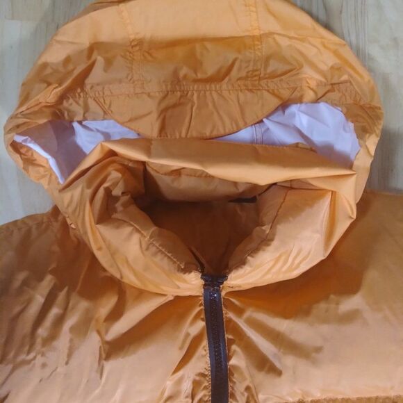 Vintage Performance Outfitters Down Vest - Picture 2 of 6